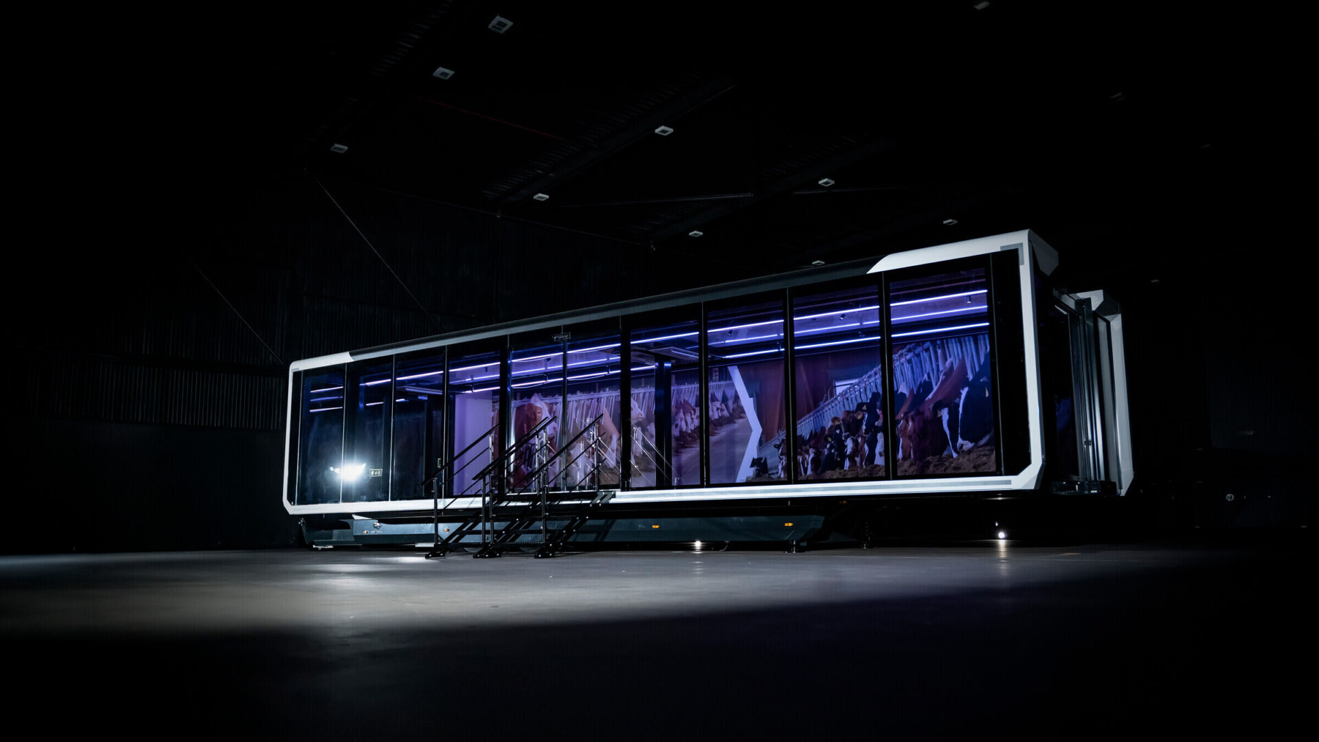 Choups Show Trailer cover