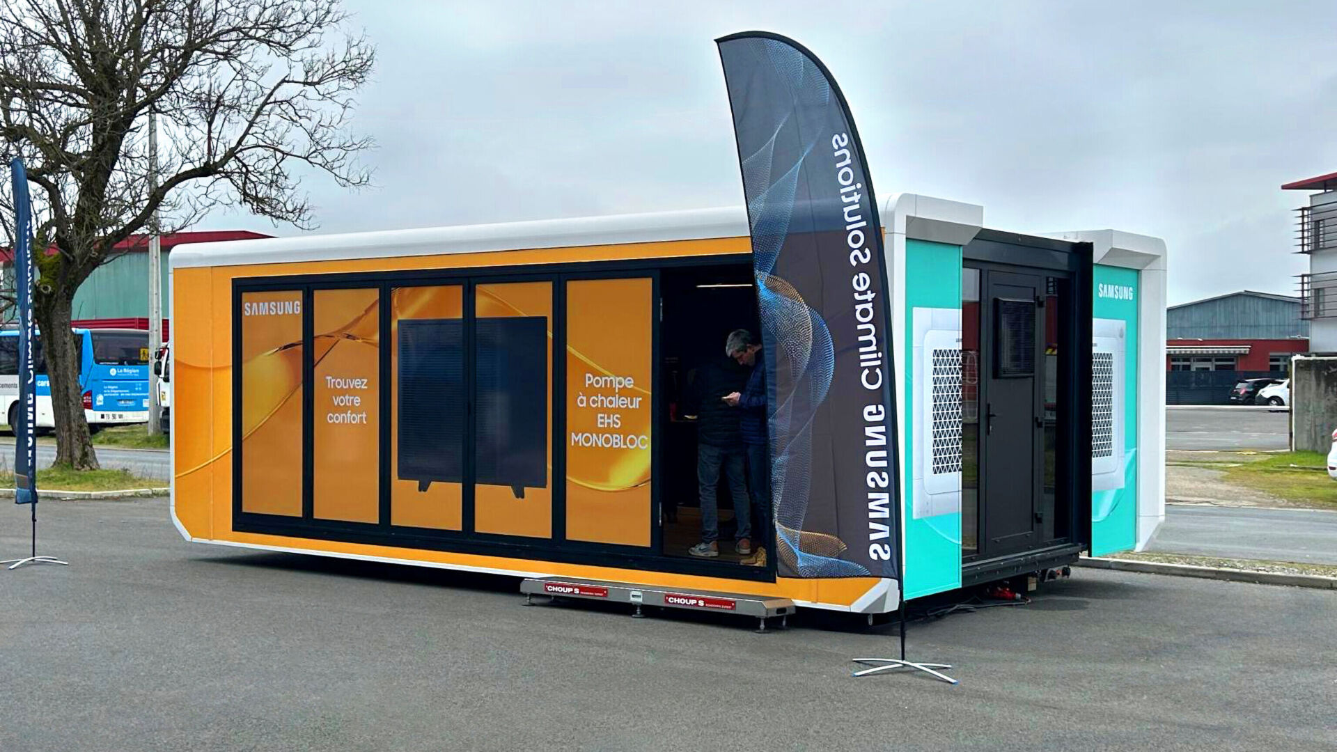 SAMSUNG Show Box 01 resized