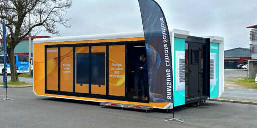 SAMSUNG Show Box 01 resized vignette