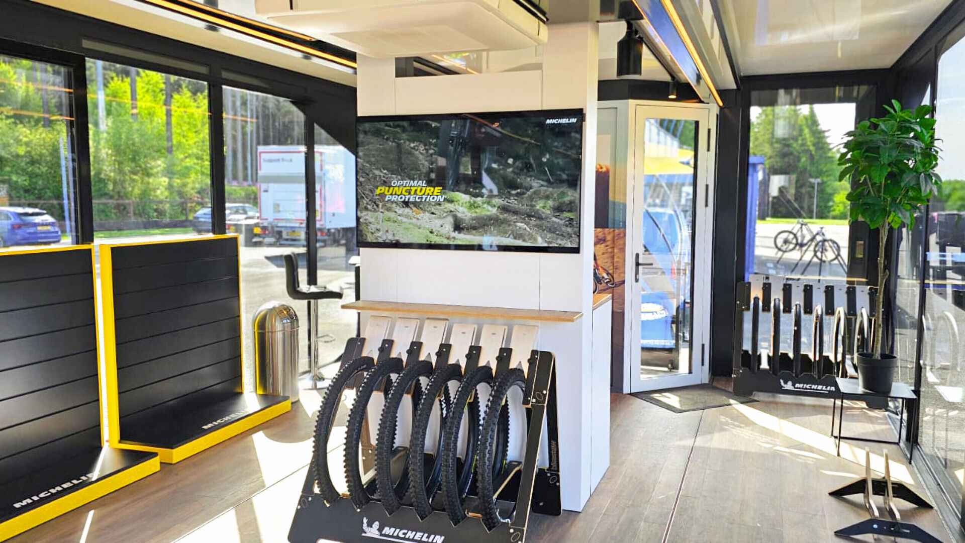 Michelin 2025 Show Room XL1 02